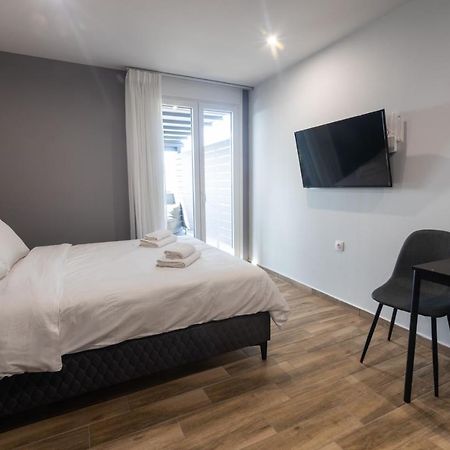 Raise Athens Metro Apartments Bagian luar foto