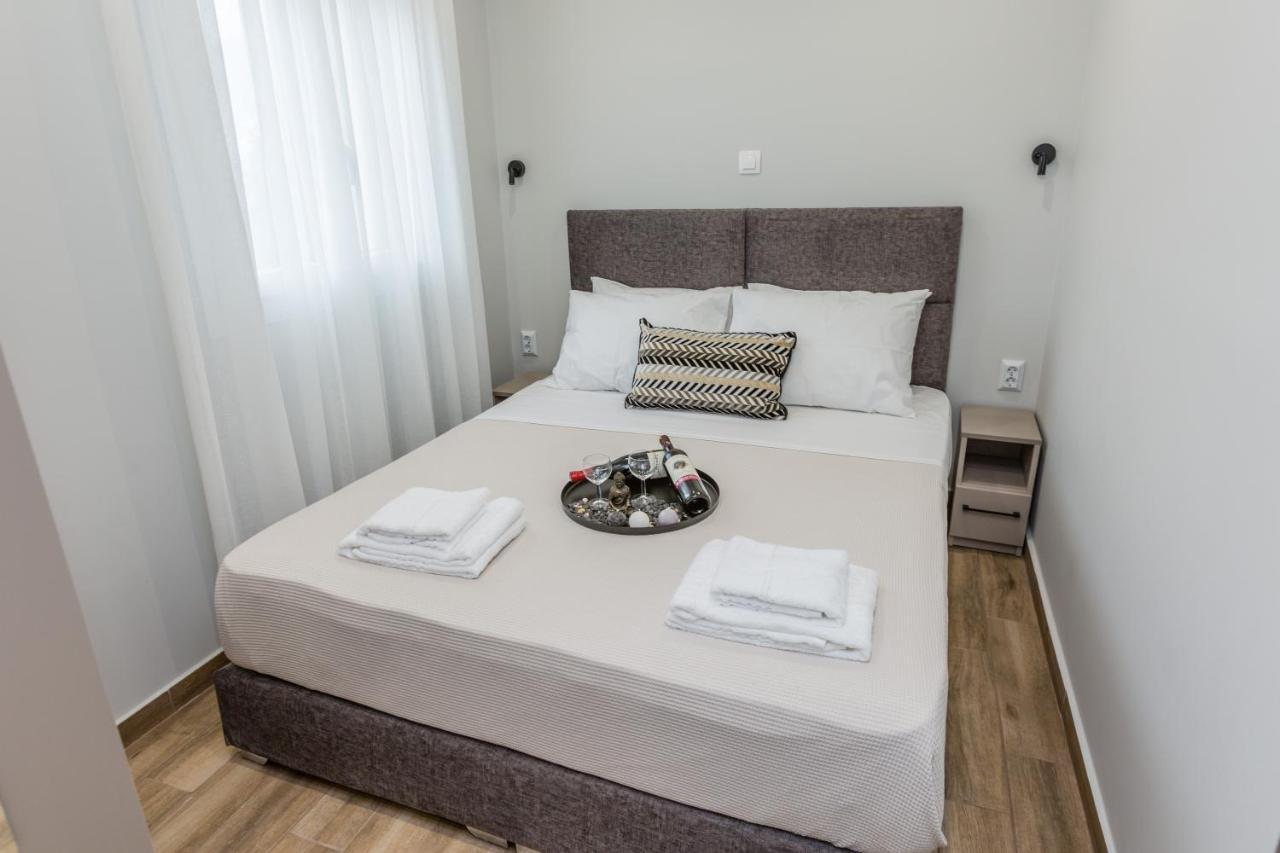 Raise Athens Metro Apartments Bagian luar foto