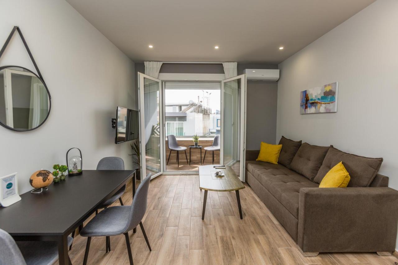 Raise Athens Metro Apartments Bagian luar foto