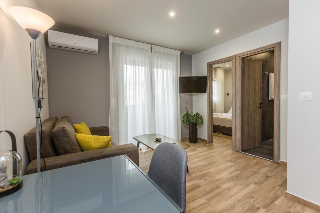 Raise Athens Metro Apartments Bagian luar foto