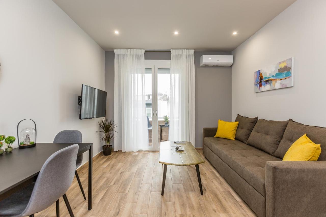 Raise Athens Metro Apartments Bagian luar foto